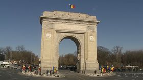 La mulți ani, România! Mesaje, urări și felicitări pentru 1 Decembrie 2023